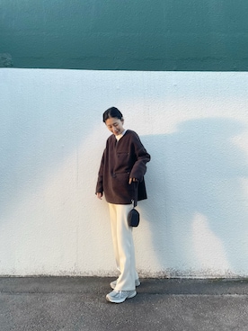 「EARIH（アーリ）のアイテム」を使った、潮田あかりさん（レディース・166cm）の秋コーディネート