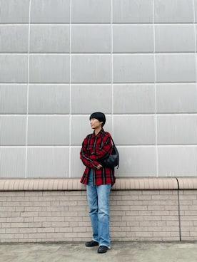 「Saint Laurent（サンローラン）のアイテム」を使った、潮田あかりさん（レディース・166cm）の冬コーディネート