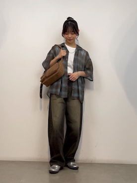 「tk.TAKEO KIKUCHI（ティーケータケオキクチ）のメッシュオンブレーチェックシャツ（シャツ/ブラウス、グリーン系）」を使った、Rinnaさん（レディース）の夏コーディネート