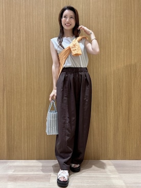 「OPAQUE.CLIP（オペークドットクリップ）のクロスベルトデザインサンダル（サンダル）」を使った、maiさん（レディース・160cm）の春コーディネート