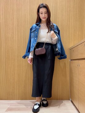 「アイテム（ポーチ、ブラウン系）」を使った、maiさん（レディース・160cm）の秋コーディネート