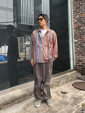 「CIAOPANIC（チャオパニック）の【ユニセックス】クレイジーパターンレースシャツ（シャツ/ブラウス）」を使った、Reiyaさん（メンズ・180cm）の春コーディネート