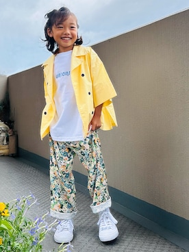 「tambereのアイテム（シャツ/ブラウス、イエロー系）」を使った、iyori2015さん（キッズ・120cm）の夏コーディネート