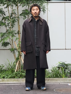 「PUBLIC TOKYO（パブリックトウキョウ）のアイテム（ステンカラーコート）」を使った、サエキさん（メンズ・173cm）の秋コーディネート