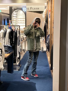 「ISAMU KATAYAMA BACKLASH（イサムカタヤマバックラッシュ）のアイテム（トップス）」を使った、WayBeeee!!!さん（メンズ・173cm）の冬コーディネート