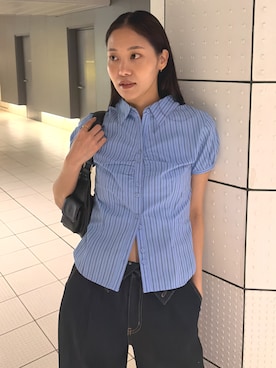 「MOUSSY（マウジー）のアイテム（トップス）」を使った、MOUSSY OFFICIALさん（レディース・168cm）の春コーディネート