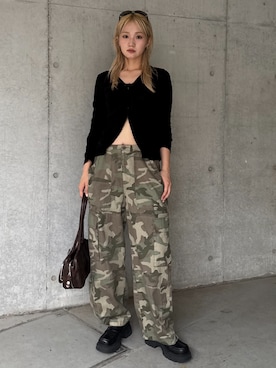 「アイテム（カーゴパンツ）」を使った、MOUSSY OFFICIALさん（レディース・165cm）の秋コーディネート