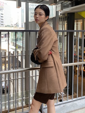 「MOUSSY（マウジー）のアイテム（カーディガン/ボレロ）」を使った、MOUSSY OFFICIALさん（レディース・164cm）の夏コーディネート