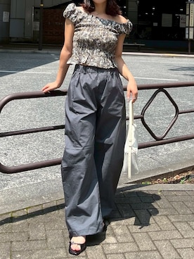 「アイテム（カーゴパンツ）」を使った、MOUSSY OFFICIALさん（レディース・160cm）の夏コーディネート