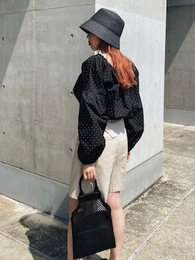 「MOUSSY（マウジー）のアイテム（ハット）」を使った、MOUSSY OFFICIALさん（レディース・157cm）の春コーディネート
