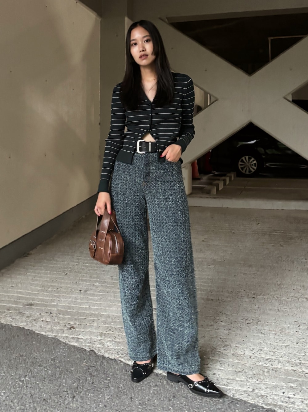 MOUSSY（マウジー）の「FLUFFY DENIM STRAIGHT（デニムパンツ）」 - WEAR