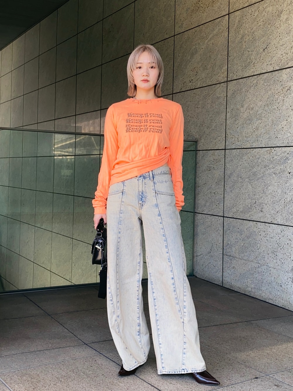 パンツ MOUSSY CURVED LINE CHEMICAL BAGGY 楽天市場】【SALE／50%OFF】CURVED LINE CHEMICAL BAGGY MOUSSY