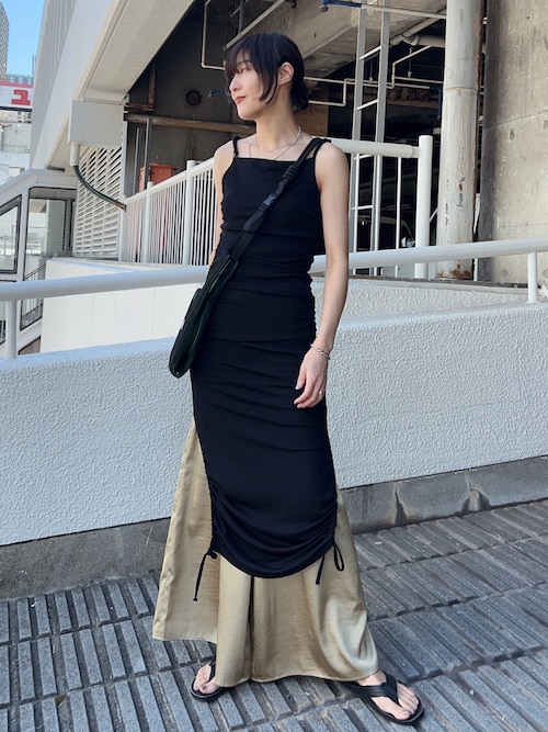 セール】リサイクルポリエステル使用 フレア分量たっぷりの