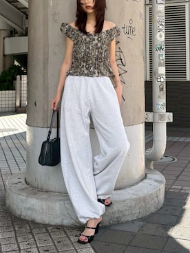 「アイテム（バッグ）」を使った、MOUSSY OFFICIALさん（レディース・170cm）の夏コーディネート