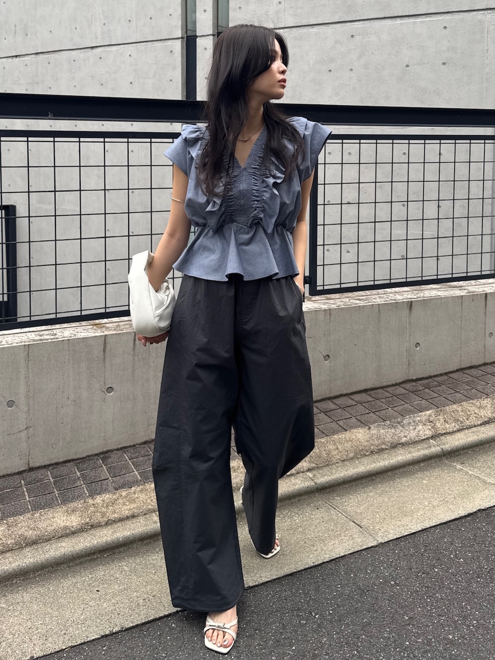☆新品☆ MOUSSY マウジー　ブラウス　フリル　カットソー☆ moussy - moussy フリルブラウスの通販 by mayuuu♡'s shop