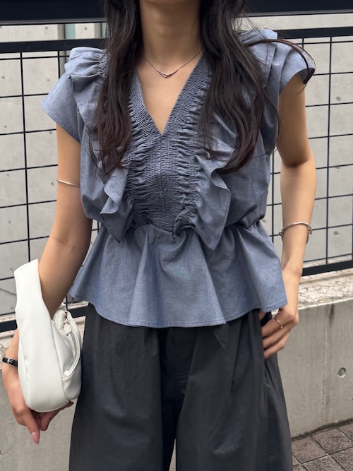 SHIRRING RUFFLE PEPLUM トップス / ブルー（シャツ/ブラウス
