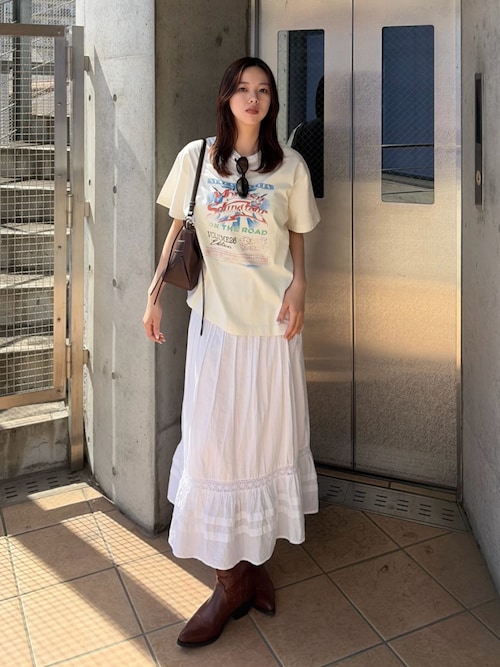麦さま分フォロワー優遇特価 MOUSSY WAIST LOOPガウン柄ホワイト 2way中綿フードブルゾン/MAJESTIC LEGON(マジェスティックレゴン