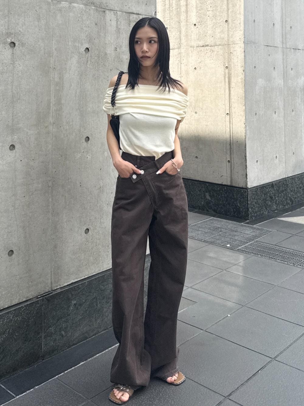 CROSS CHINO WIDE STRAIGHTを使った人気ファッションコーディネート - WEAR