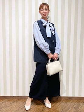 「SHOO・LA・RUE（シューラルー）の【セレモニーからデイリーまで】フリンジ ツイードジレ（ベスト、ブルー系）」を使った、hassssyさん（レディース・169cm）の冬コーディネート