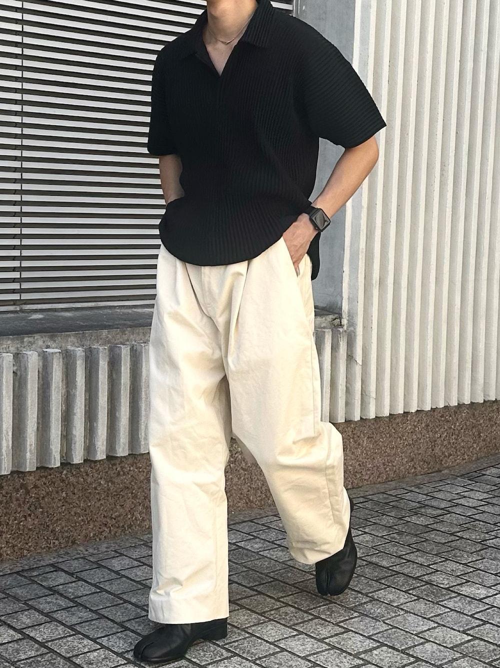 pei｜HOMME PLISSE ISSEY MIYAKEのポロシャツを使ったコーディネート