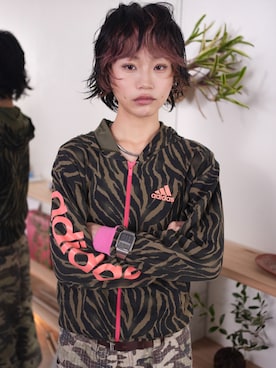 「アイテム（ネックウォーマー/スヌード）」を使った、MINOさん（レディース・154cm）の秋コーディネート