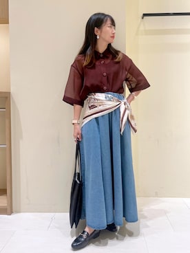 「アイテム（バンダナ/スカーフ）」を使った、NACHIさん（レディース・155cm・30代）の秋コーディネート