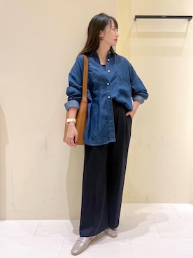 「オンオフ兼用」｜「アイテム（バッグ）」を使った、NACHIさん（レディース・155cm）の秋コーディネート