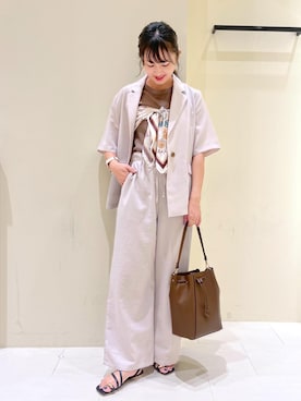 「アイテム（バンダナ/スカーフ）」を使った、NACHIさん（レディース・155cm）の秋コーディネート