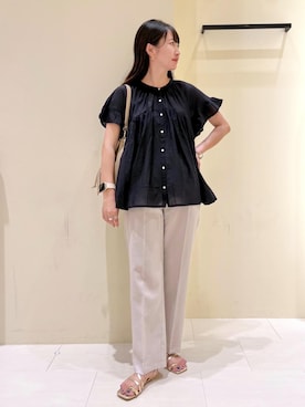 「アイテム（サンダル、ゴールド系）」を使った、NACHIさん（レディース・155cm）の夏コーディネート