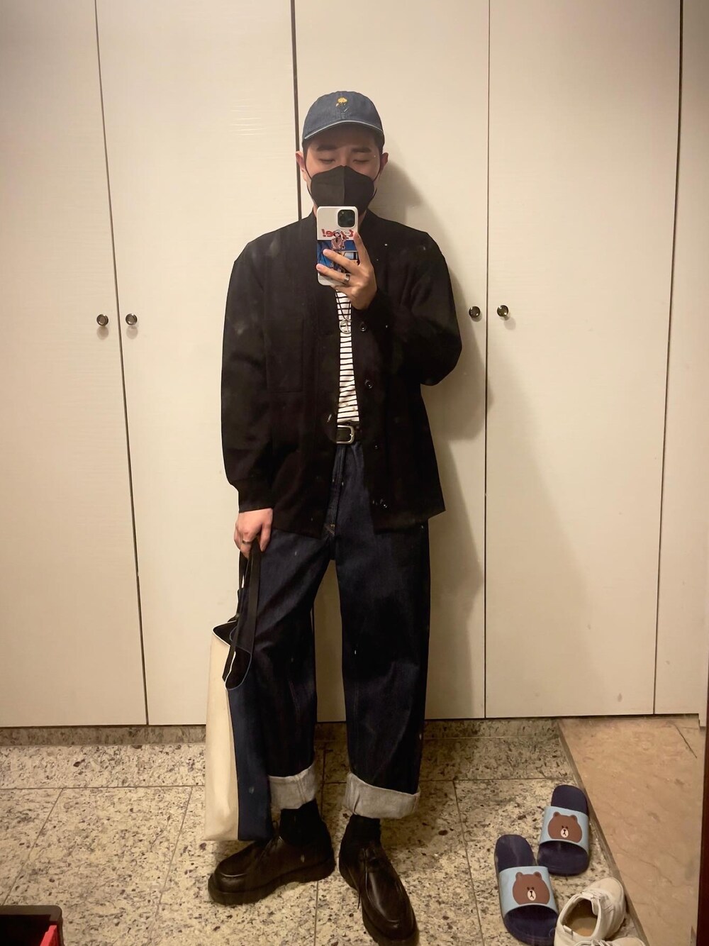 「spring、man、boy、韓国ファッション、出勤コーデ」｜「UNIQLOのアイテム（その他アウター、ブラック系）」を使った、Kimnerdさん（メンズ・172cm）の夏コーディネートの1枚目の写真
