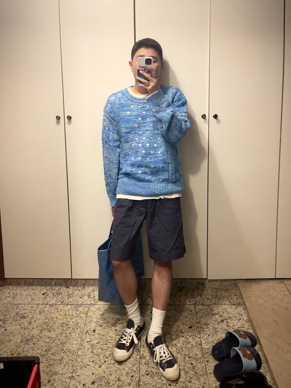 「summer、boy、出勤コーデ、韓国ファッション」｜「ANDERSSON BELLのアイテム（ニット/セーター、ブルー系）」を使った、Kimnerdさん（メンズ・172cm）の夏コーディネートの1枚目の写真