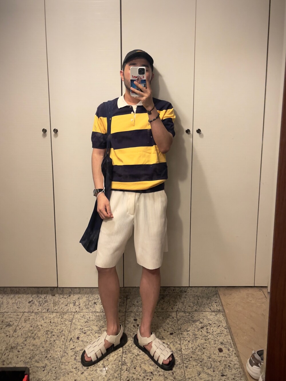 「summer、boy、出勤コーデ」｜「ZARAのアイテム（パンツ、ホワイト系）」を使った、Kimnerdさん（メンズ・172cm）の夏コーディネートの1枚目の写真