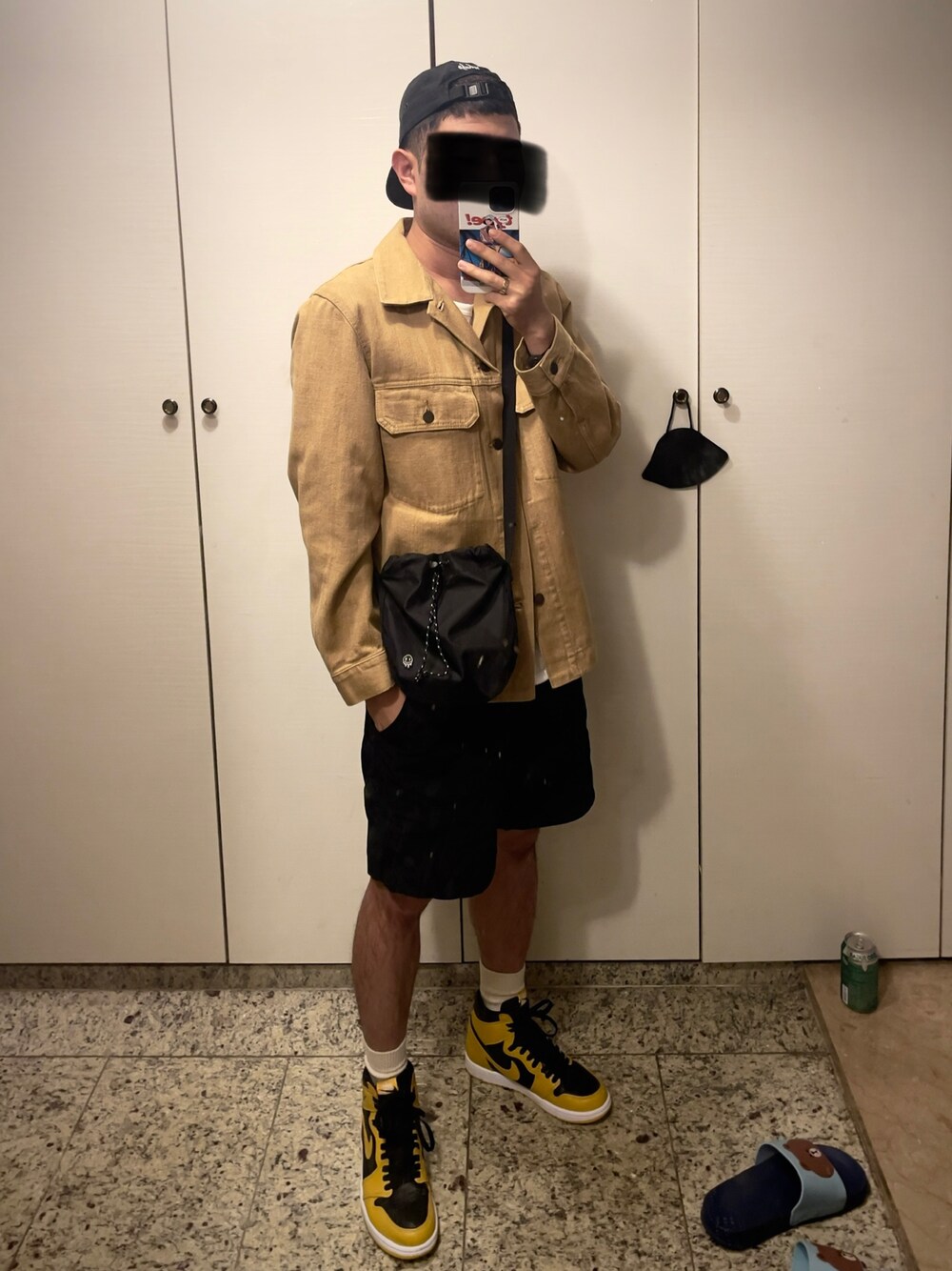「summer、boy、出勤コーデ、韓国ファッション」｜「NIKEのアイテム（スニーカー、イエロー系）」を使った、Kimnerdさん（メンズ・172cm）の夏コーディネートの1枚目の写真