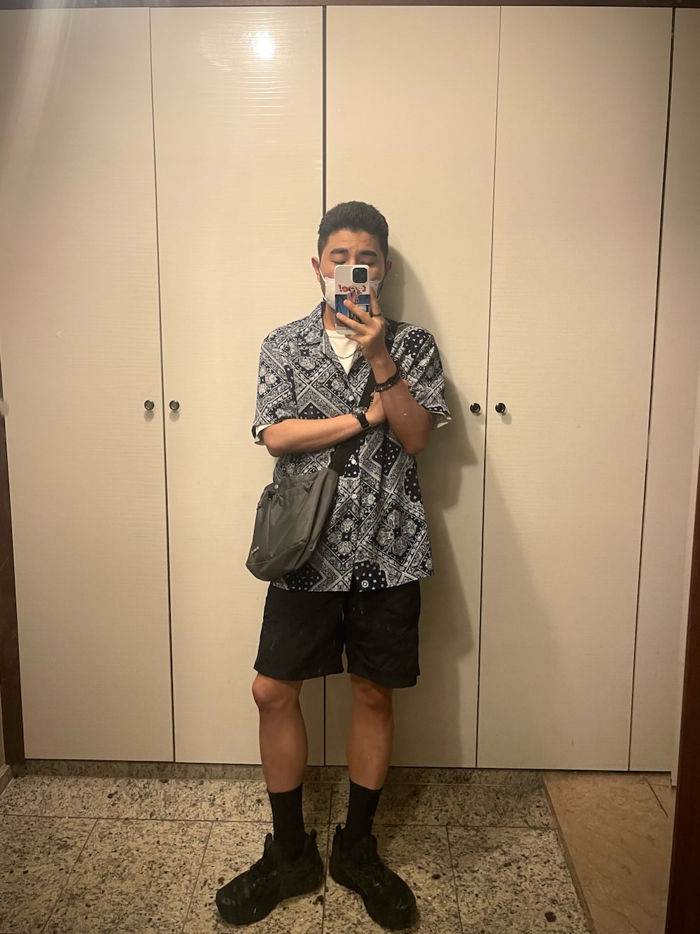 「summer、boy、出勤コーデ」｜「Knittedのアイテム（シャツ/ブラウス、ブルー系）」を使った、Kimnerdさん（メンズ・172cm）の夏コーディネートの1枚目の写真