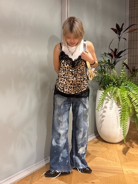 「THE GOODLAND MARKET（ザグッドランドマーケット）のALICE MARTHA　ERIN（ショルダーバッグ、シルバー系）」を使った、YUIさん（レディース・164cm）の夏コーディネート