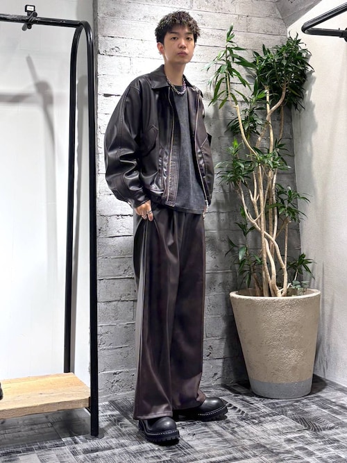 HARE レザーフレアパンツ　新品未使用⭐️ SET UP対応】LUXEレザーワイドフレアパンツ(HARE)（スラックス