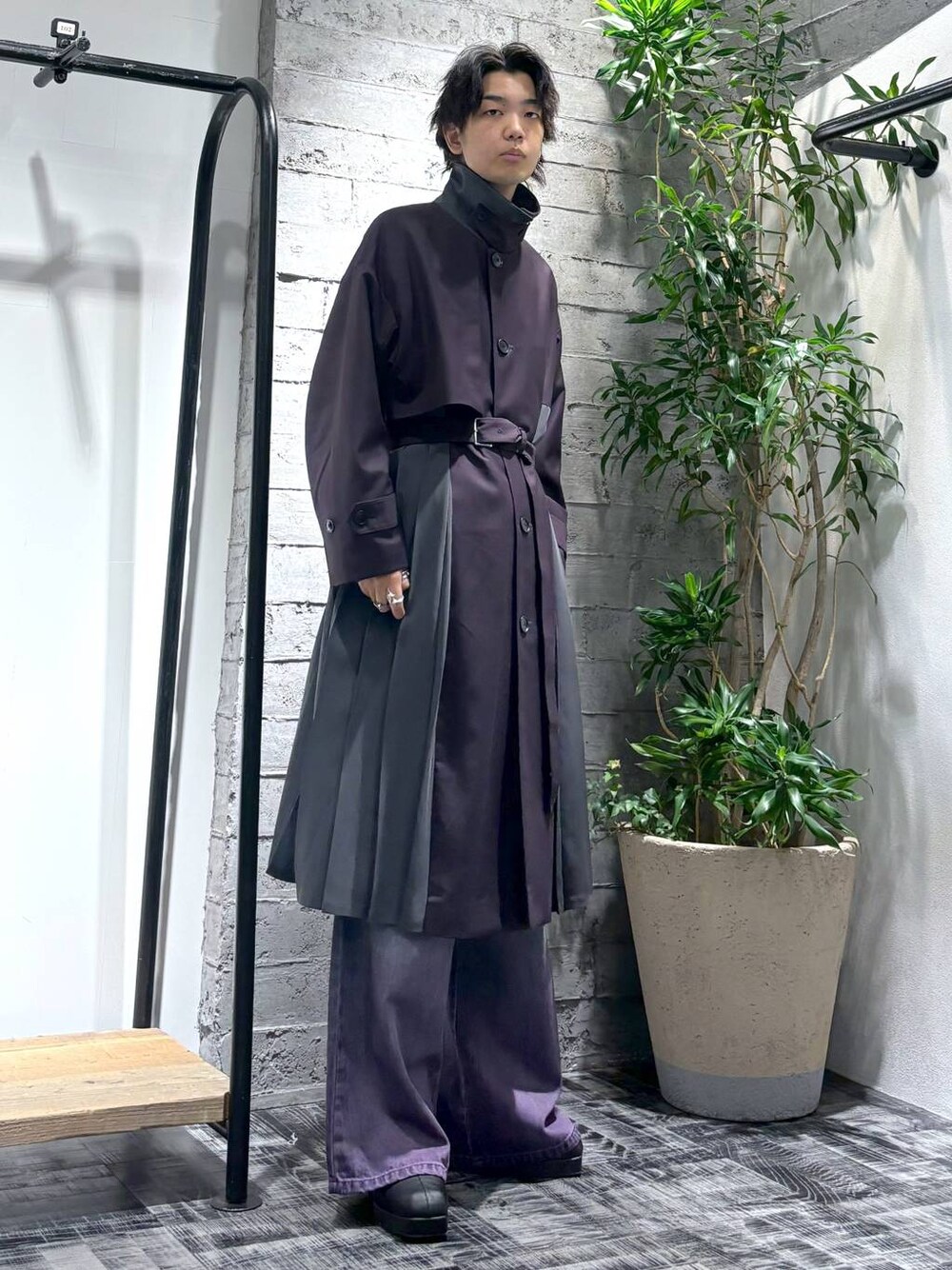 サイドプリーツステンカラーコート(HARE)を使ったメンズ人気