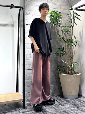 「アイテム（デニムパンツ、レッド系）」を使った、miuraaaさん（メンズ・175cm）の夏コーディネート