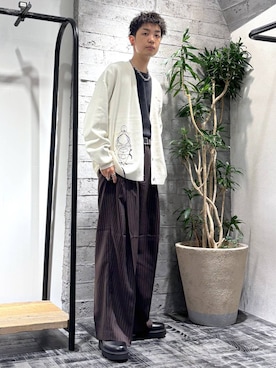 「アイテム（カーディガン/ボレロ）」を使った、miuraaaさん（メンズ・175cm）の夏コーディネート