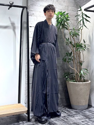 「HARE（ハレ）の【SET UP対応】ダブルポケットカーゴパンツ(HARE)（カーゴパンツ）」を使った、miuraaaさん（メンズ・175cm）の夏コーディネート
