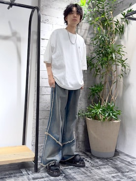miuraaaさんの「ベルトシャークサンダル(HARE)」を使ったコーディネート