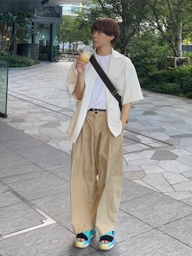 「Y-3（ワイスリー）のアイテム（サンダル）」を使った、加藤元気さん（メンズ・177cm）の夏コーディネート