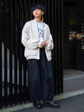「JUNRED（ジュンレッド）のアイテム（MA-1）」を使った、加藤元気さん（メンズ・177cm）の秋コーディネート