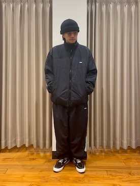 「アイテム（ナイロンジャケット）」を使った、武人さん（メンズ・167cm）の秋コーディネート