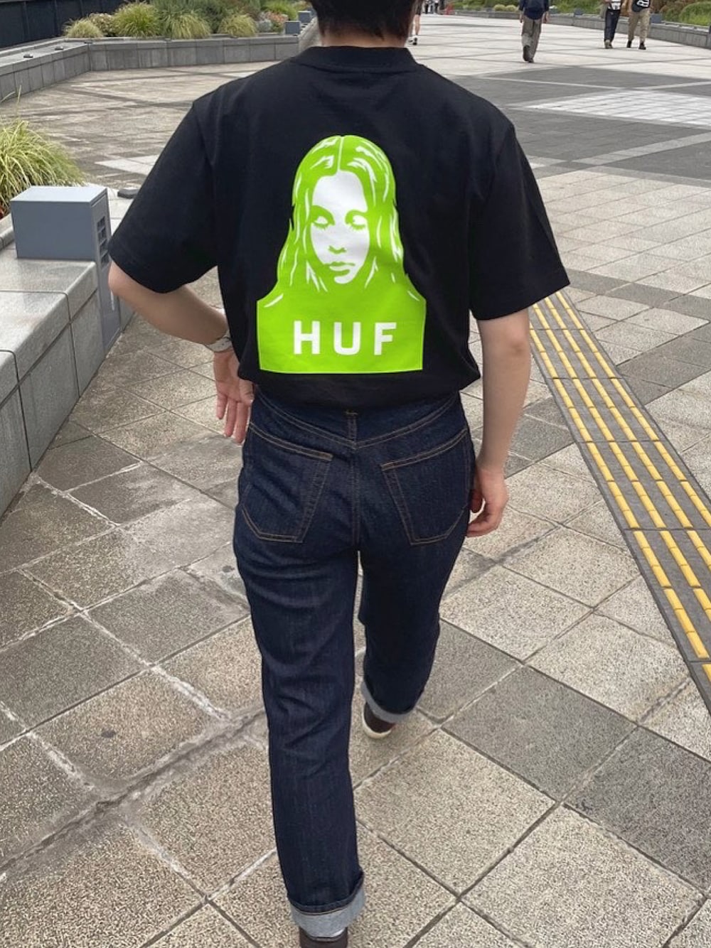「HUF、hufworldwide、GU、デニム、ストレートデニム、xgirl」｜「X-girlのX-girl × HUF S/S RELAX TEE（Tシャツ/カットソー、ブラック系）」を使った、💡アン💡さん（レディース・154cm）の夏コーディネートの1枚目の写真