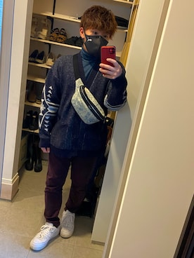 「JOSEPH ABBOUD（ジョセフアブード）のアイテム（トップス）」を使った、ぐっちさん（メンズ・165cm）の秋コーディネート
