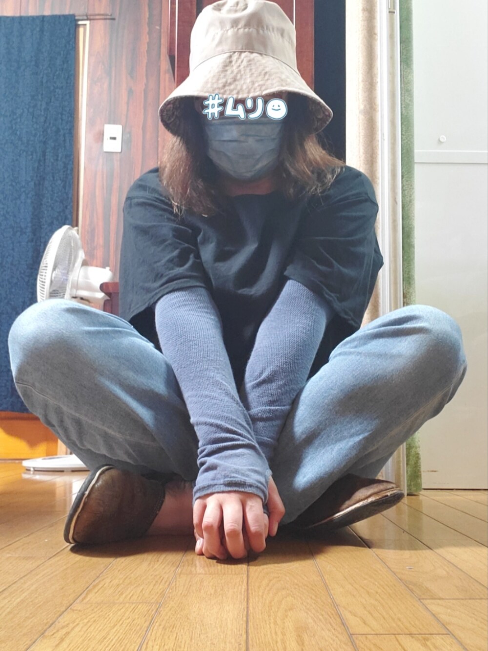 「カジュアル、カジュアルコーデ、バケットハット、Tシャツ×デニム」｜「チチカカのUVカットバケットハット（ハット、ベージュ系）」を使った、ayoumu(まる)さん（レディース・170cm）の夏コーディネートの1枚目の写真