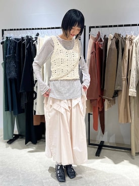 「LAATO（ラート）のpiping sheer tee（Tシャツ/カットソー）」を使った、anonさん（レディース・166cm）の冬コーディネート