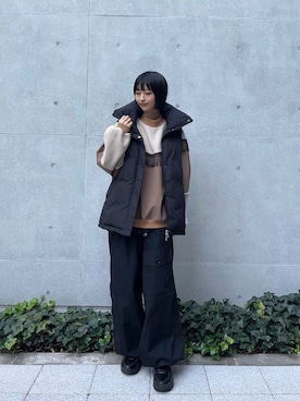 「アイテム（ダウンベスト）」を使った、anonさん（レディース・166cm）の秋コーディネート