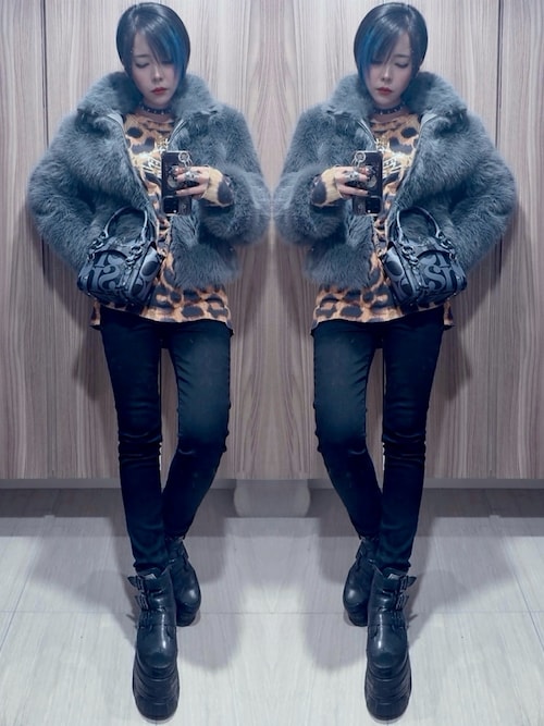 Vivienne Westwood（ヴィヴィアンウエストウッド）の「レオパ-ド